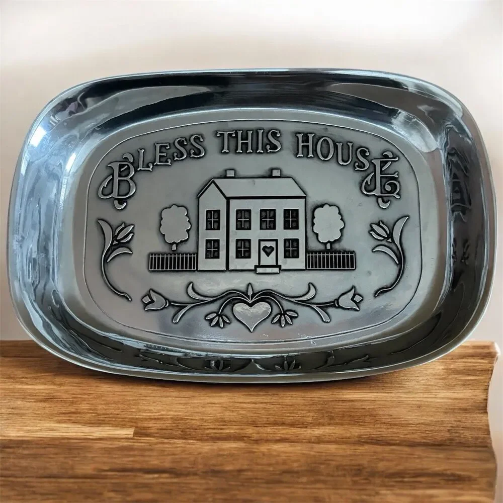 Wilton Armetale Bread Tray 